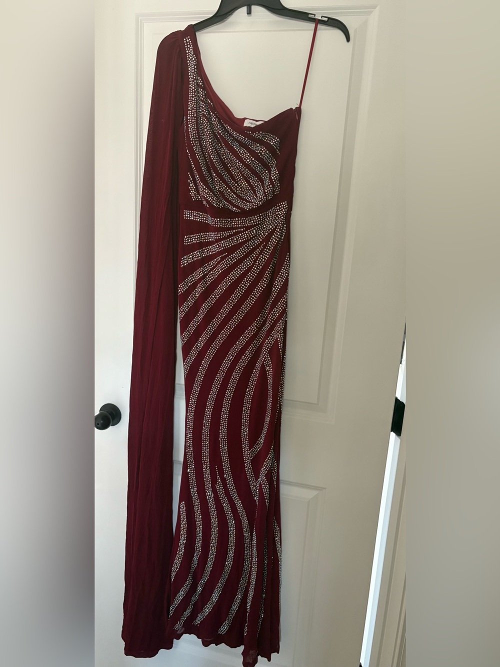 SHEIN Burgundy One-Shoulder Beaded Prom Gown